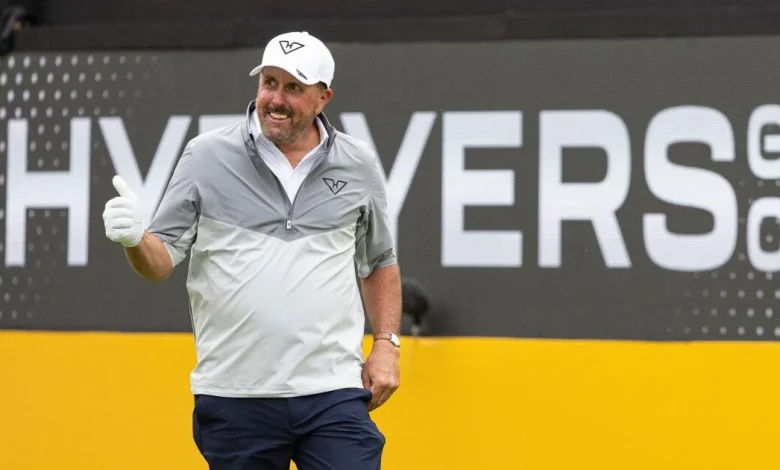 Phil Mickelson's lawyer: Video refutes sexual misconduct allegation