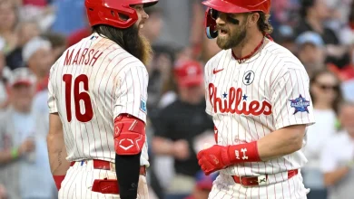 Phillies take home opener against Padres 3-2