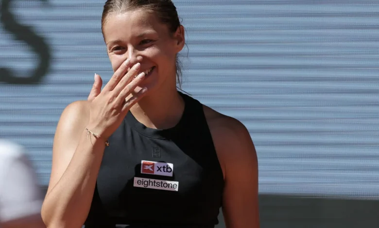 Polish qualifier Chwalinska continues dream Roland Garros run