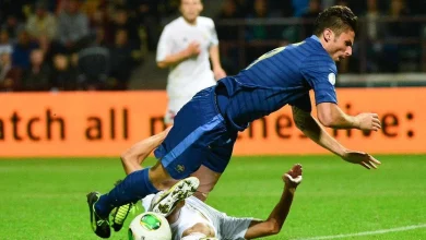 Pour les Bleus, Giroud préfère la province à Saint-Denis