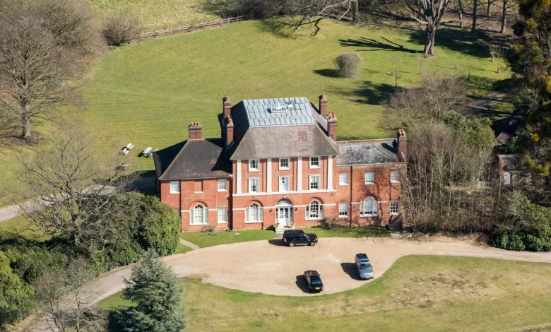 Prince William, Kate Middleton, and the Rage Over Royal Real Estate