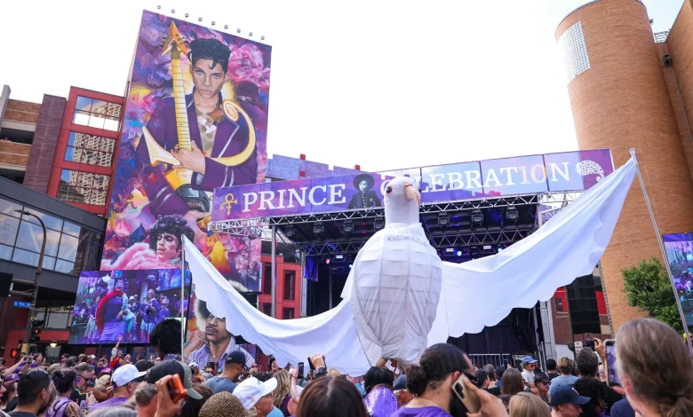Prince sing-along and block party takes over downtown Minneapolis on Saturday - MPR News