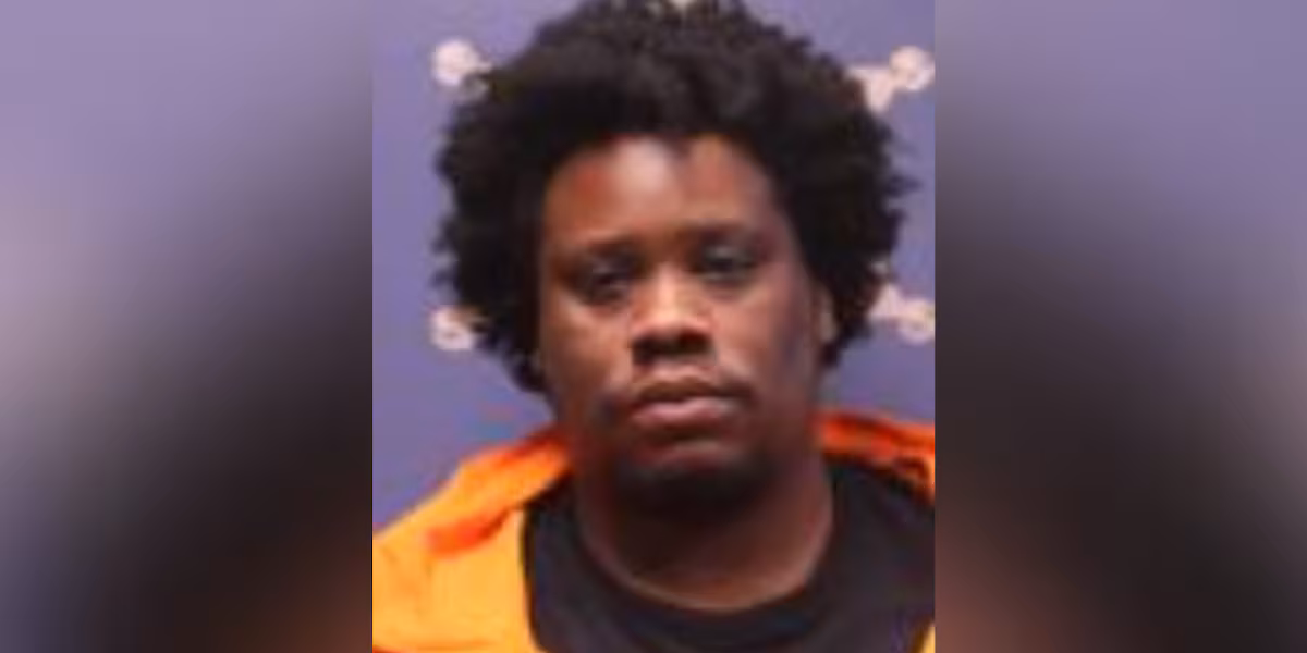 Prison guard arrested after contraband found on him, in his vehicle before shift