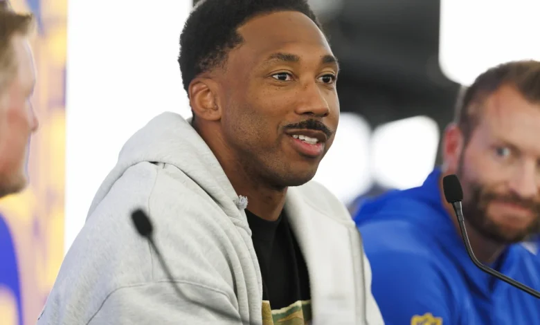 Rams, Myles Garrett execute a new contract
