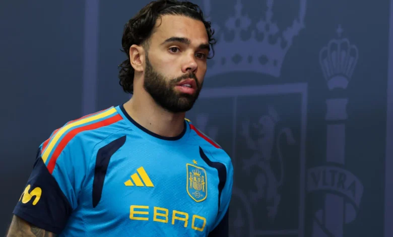 Raya relaxed despite Spain goalkeeper debate