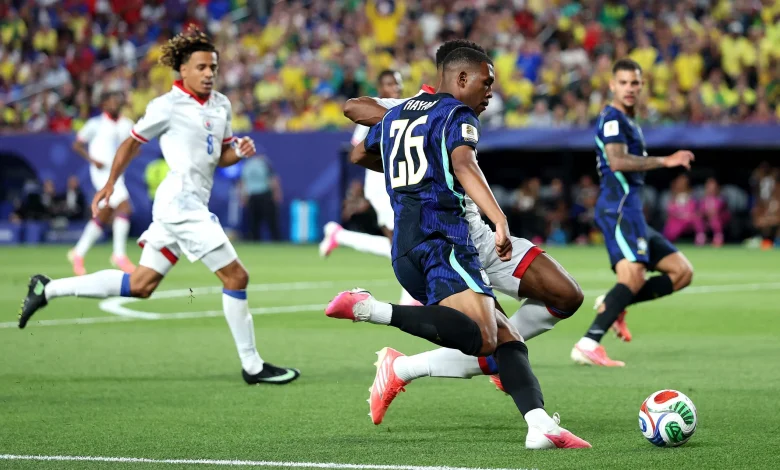 Rayan será titular do Brasil contra a Escócia no lugar de Raphinha