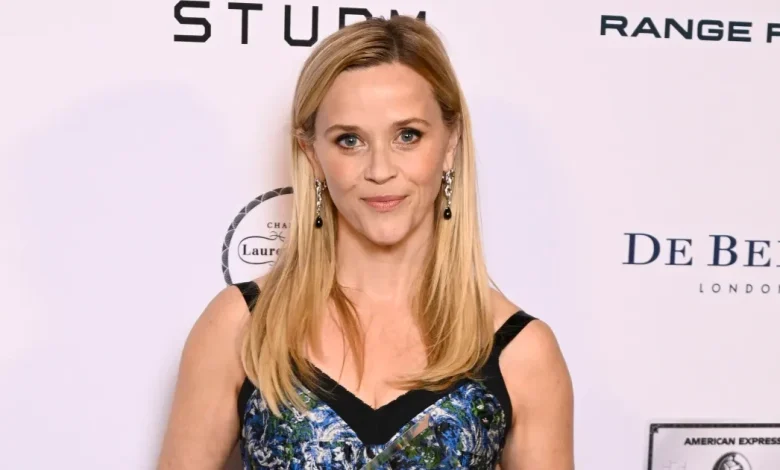 Reese Witherspoon’s Denim Dress Style Is an East Coast Dream, and It’s Somehow Under $40