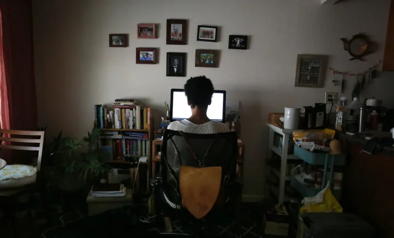 Remote work is popular, but takes a toll on mental health, a study finds : NPR