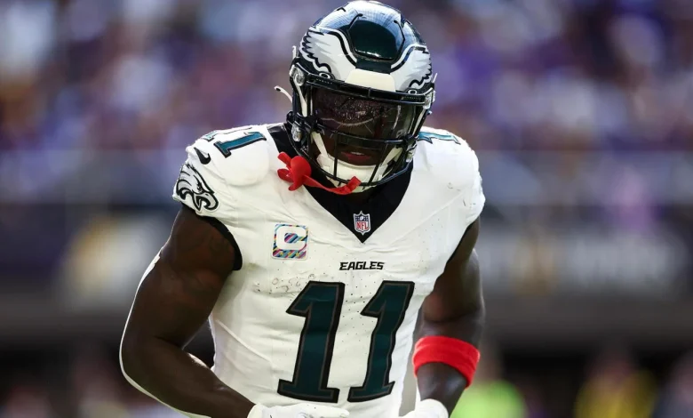 Report: Eagles will get a 2028 first-round pick from the Patriots for A.J. Brown