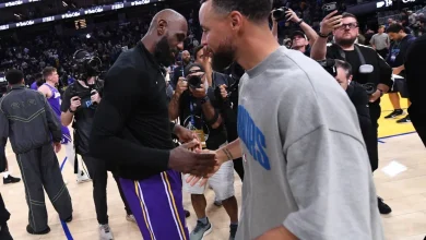 Report: Steph Curry plans to meet with LeBron James to discuss joining Warriors