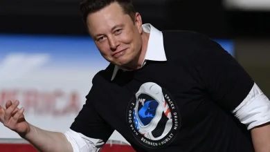 Retail Traders Who Bought SpaceX Told Us How They're Handling the Volatility