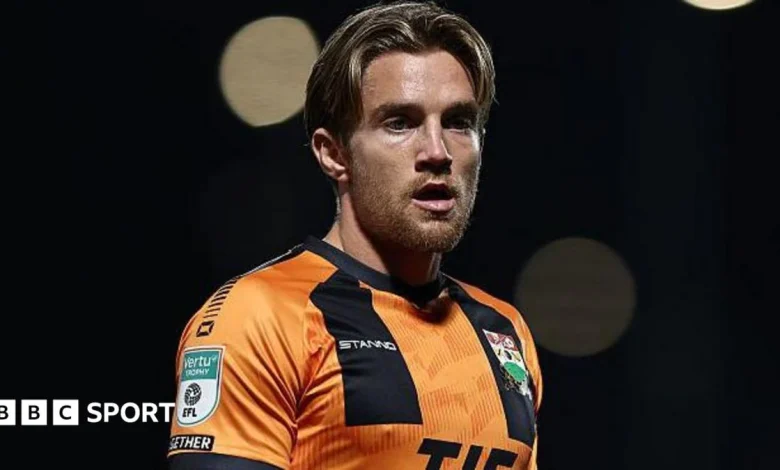 Ryan Glover: Barnet winger joins Stockport County on three-year deal