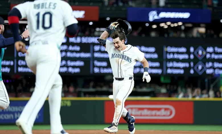 Seattle Mariners win on walk-off for 3rd time in 4 games
