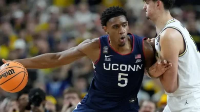 Spurs receive 26th pick from Nuggets, select Tarris Reed