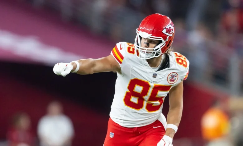 Steelers to sign TE Robert Tonyan