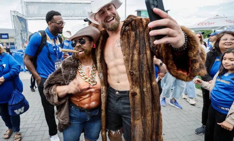 Streveler checks in on old team, broadcasting career, lookalike contest