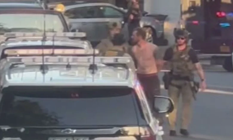 Suspected Sandy shooter identified; faces multiple murder and kidnapping charges