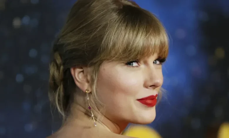 Taylor Swift’s Net Worth Is Now $2 Billion, According to Forbes