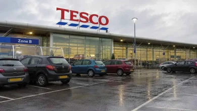 Tesco Shares Edge Higher Before Q1 Trading Update, Buyback in Focus