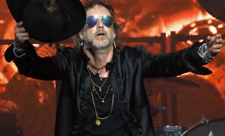The Black Crowes' Robinson Booed After Mocking Fans’ ‘USA’ Chant