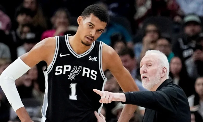 The Spurs’ secret weapon this postseason? A former coach offering pearls of wisdom