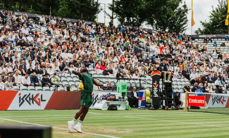 Tiafoe zieht locker ins Viertelfinale ein