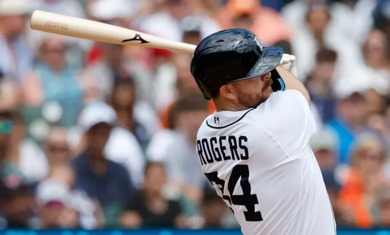 Tigers bats wake up in time to earn second straight win over White Sox