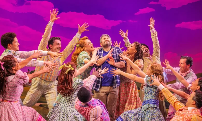 Tonys: Apple TV, Backer of ‘Schmigadoon!’ on Screen and Stage, Poised to Become Fastest Streamer to an EGOT
