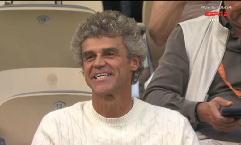 Tricampeão de Roland Garros, Guga assiste a jogo de João Fonseca nas oitavas de final na França