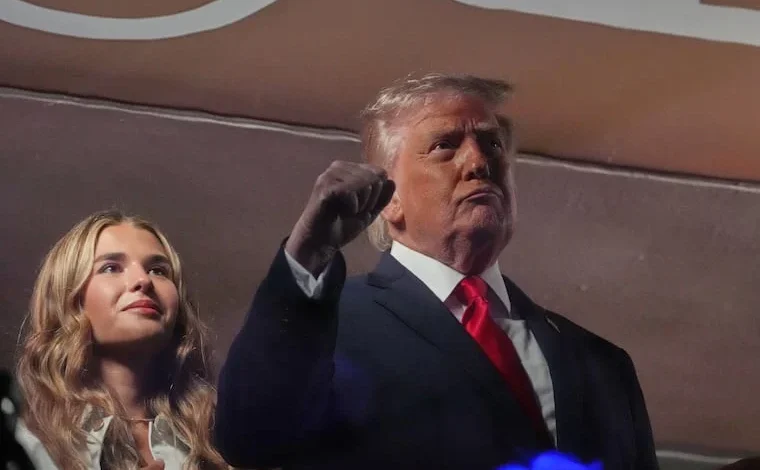Trump attends and ’Nova Knicks' winning streak ends. Coincidence?