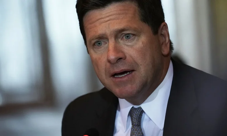 Trump names Jay Clayton to serve as director of national intelligence : NPR