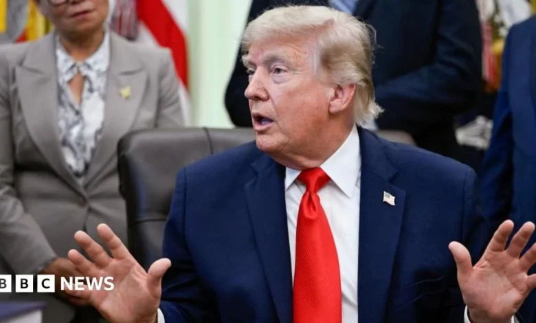 Trump says US-Iran deal to be signed on Sunday as Tehran casts doubt on timing