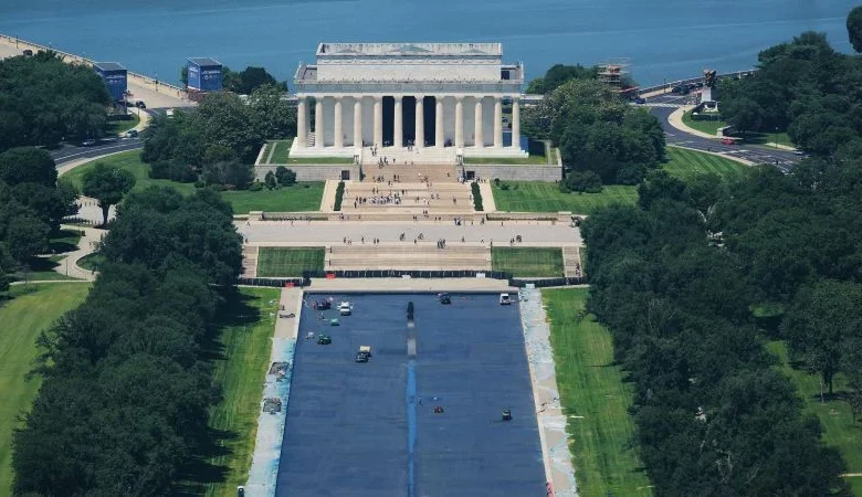 Trump says promenade will be built connecting Lincoln Memorial to Potomac River