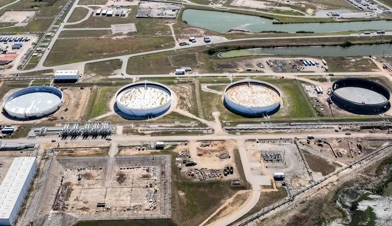 US emergency oil stockpile tumbles to lowest since the Reagan administration