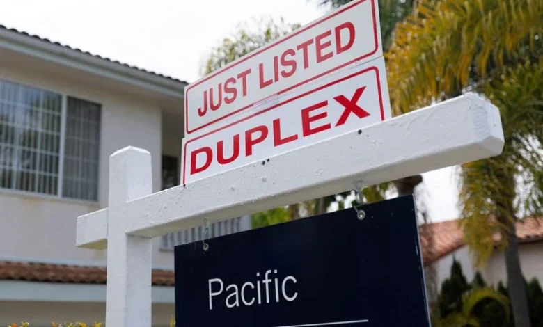 US new single-family home sales post second straight monthly decline