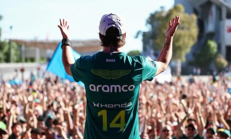 Una locura por Alonso, de Uruguay a la 'Alonso Land' gracias a su novia: “Mari, despierta, dame la tarjeta que la mía no funciona. Nos iremos de viaje”