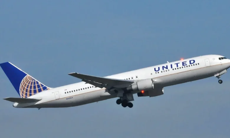 United flight returns midair after Bluetooth device name reportedly sparks security scare
