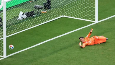 Uruguay yank keeper Muslera at HT after howler against Spain