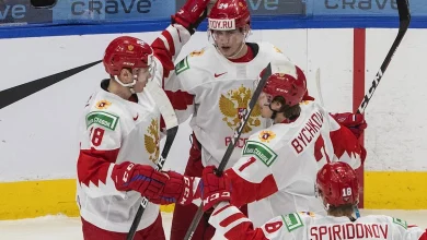Vancouver Canucks sign forward Ilya Safonov to one-year, two-way contract