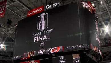 Vegas tops Carolina 5-4 in Game 1 of the Stanley Cup Final :: WRAL.com