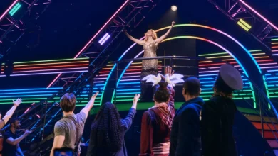 Videos: The Cast of Titaníque on Broadway Perform 'My Heart Will Go On' and 'To Love You More'