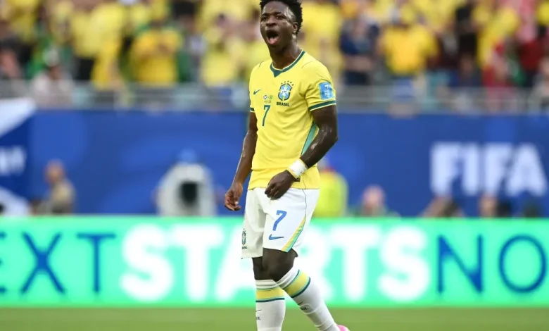 Vini Jr. marca contra Escócia e se isola como artilheiro do Brasil na Copa
