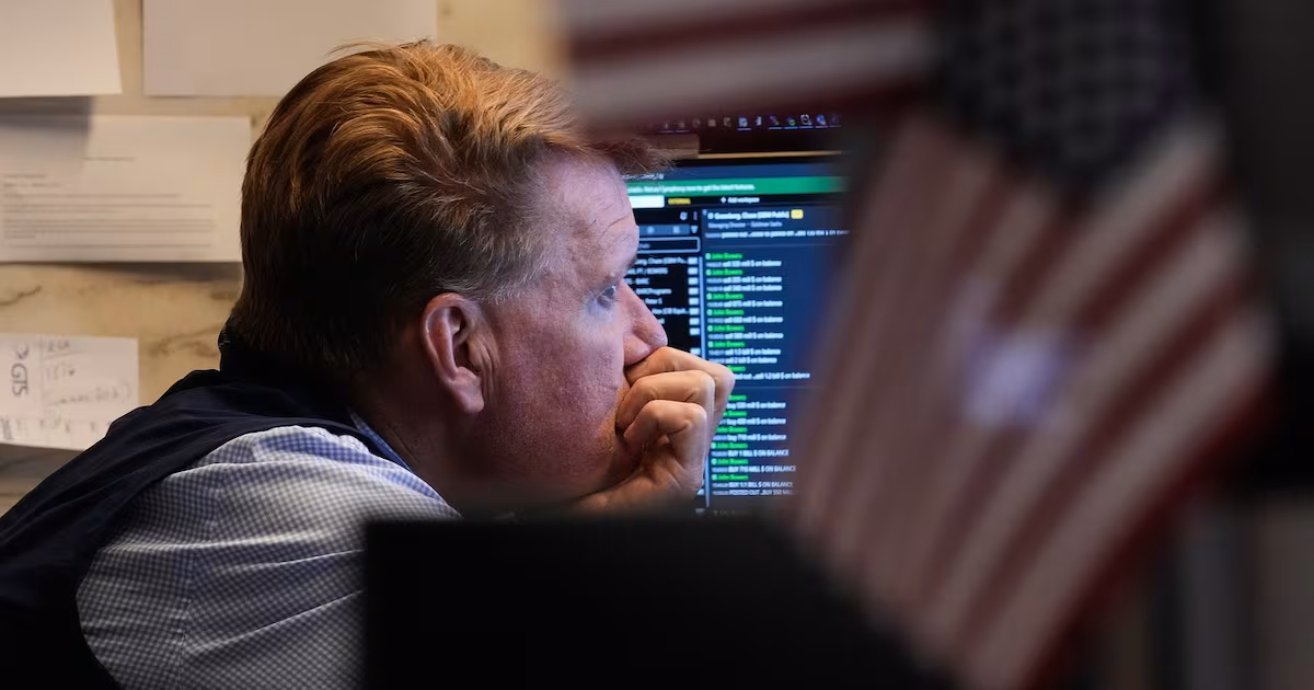 Wall Street yo-yos as AI stocks swing from gains to losses