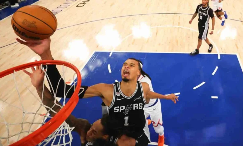 Wembanyama misses late free throws in Game 4 as Spurs get pushed to brink