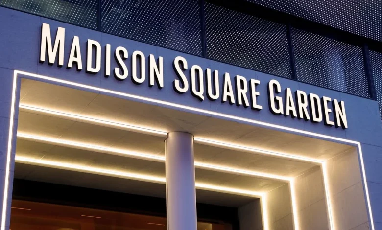 What Happened to the Man Who Died at the Goose’s MSG Show?