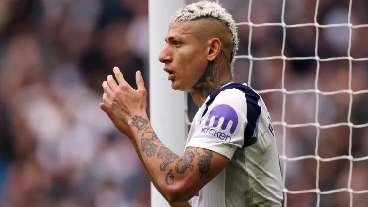 Why Richarlison isn't playing for Brazil at the World Cup