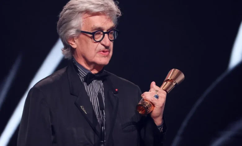 Wim Wenders pulls film featuring topless 13-year-old Nastassja Kinski