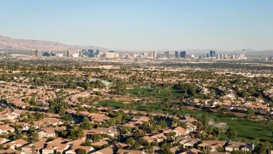 Workers flock to Nevada from California amid lithium discovery