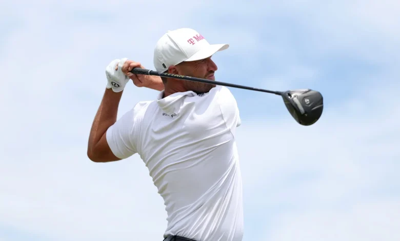Wyndham Clark leads 126th U.S. Open as all-star leaderboard looks to strike entering weekend