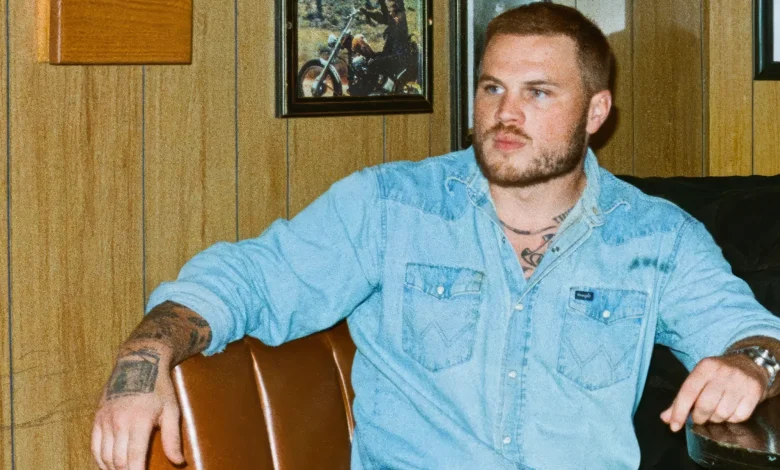 Zach Bryan Shares New Song "Breakfast In Bed": Listen